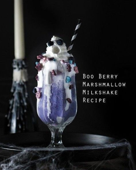 Boo Berry Cereal, Boo Berry, Halloween Ice Cream, Cereal Dessert, Milkshake Recipe, Spooky Food, Milkshake Recipes, Halloween Drinks, Fall Drinks