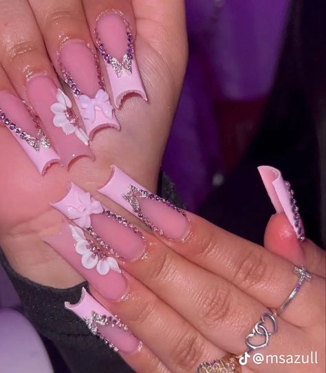 Valentina Paloma, Bedazzled Nails, Nail Pink, Coquette Nails, Square Nail, Claw Nails, Matte Nails Design, Pink Square, Y2k Nails