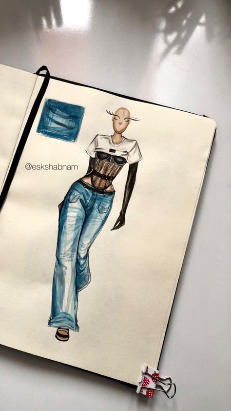 Jeans Sketch, Croquis Fashion Illustration, Fashion Sketchbook Inspiration, Croquis Fashion, Fashion Model Sketch, Fashion Illustration Collage, Fashion Design Books, Fashion Figure Drawing, Fashion Illustrations Techniques