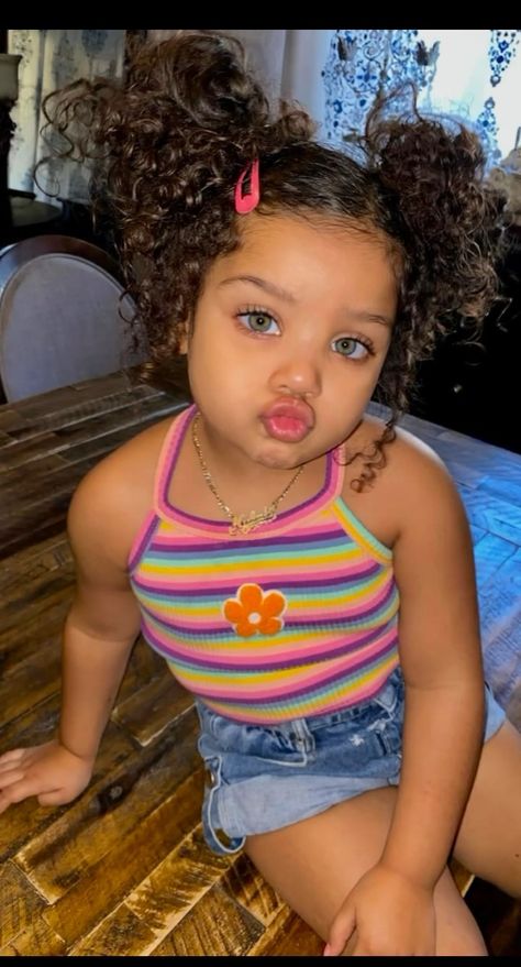 Black And Hispanic Baby, Light Skin Babies, Cute Babies Mixed, Blaxican Babies, Mixed Toddler, Mixed Baby Girl, Mixed Race Babies, Cute Babys, Fat Babies