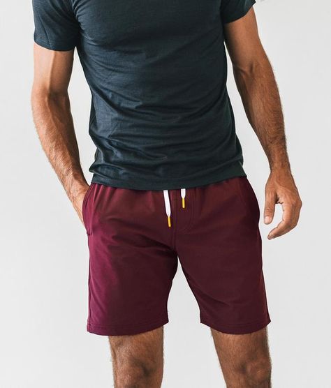 Style Girlfriend, Mens Casual Outfits Summer, Plain Shorts, Summer Workout, Shorts For Men, Summer Outfit Inspiration, Training Shorts, Gym Shorts, Casual Clothing