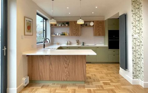 The 70's inspired Residential Kitchen, Hanex Solid Surfaces Vocalise - Hanex 70s Kitchen Renovation, 70’s Kitchen, Rounded Kitchen Cabinets, Peninsula Kitchen, Residential Kitchen, 70s Kitchen, Kitchen Manufacturers, 70s Decor, Stunning Kitchens