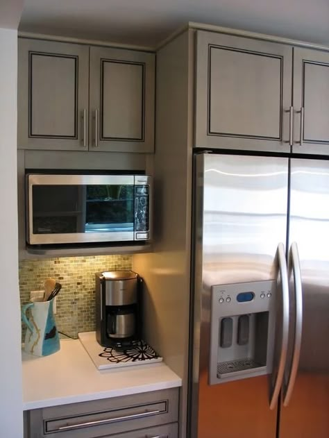 Layout Kitchen, Microwave Shelf, Curtains Kitchen, Remodel Diy, Farmhouse Kitchen Remodel, Kabinet Dapur, Microwave In Kitchen, Eclectic Kitchen, Kitchen Remodel Before And After