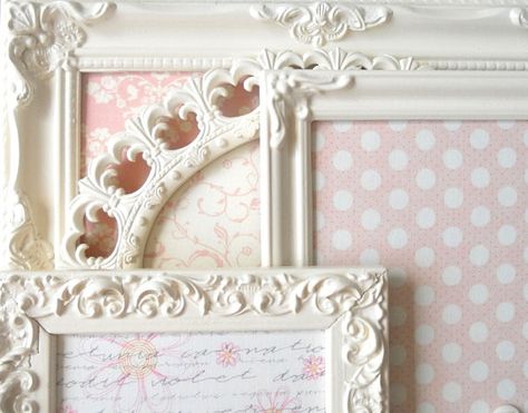 shabby picture frame magnet boards:) Shabby Chic Classroom, Magnet Boards, Magnetic Boards, Shabby Chic Crafts, Shabby Chic Diy, Shabby Chic Vintage, Mason Jar Crafts, Crafty Diy, Clothespins