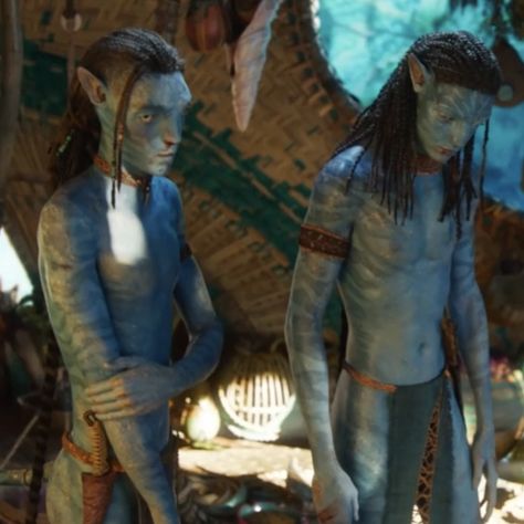 Lo'ak And Neteyam, Blue Avatar, Avatar Films, Avatar Picture, Movie Sites, Avatar Fan Art, Avatar 2, Pandora Avatar, Avatar Movie