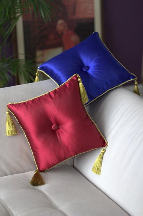 Satin pillow 14 with golden tassel Royal or | Etsy Sewing Pillows Ideas, Pillow Display, Luxury Pillows Decorative, Cushion Ideas, Silk Throw Pillows, Crochet Leaf Patterns, Tassel Pillow, Pillow Ideas, Moroccan Floor Cushions