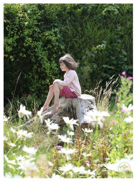 Person Picking Flowers Reference, Sitting In A Field Of Flowers, Sitting On A Log Reference, Sitting On A Tree Reference, Taking A Picture Reference, People In Flower Fields, Reference Photos With Background, Person Laying In Grass Reference, Kid Sitting Reference