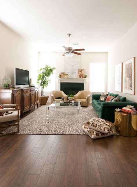 Wooden Floor Living Room Decor, Walnut Flooring Living Room, Dark Wooden Floor Living Room, Wooden Floor Living Room, Wood Floor Living Room, Dark Floor Living Room, Wood Living Room Decor, Dark Wood Floors Living Room, Dark Wood Living Room