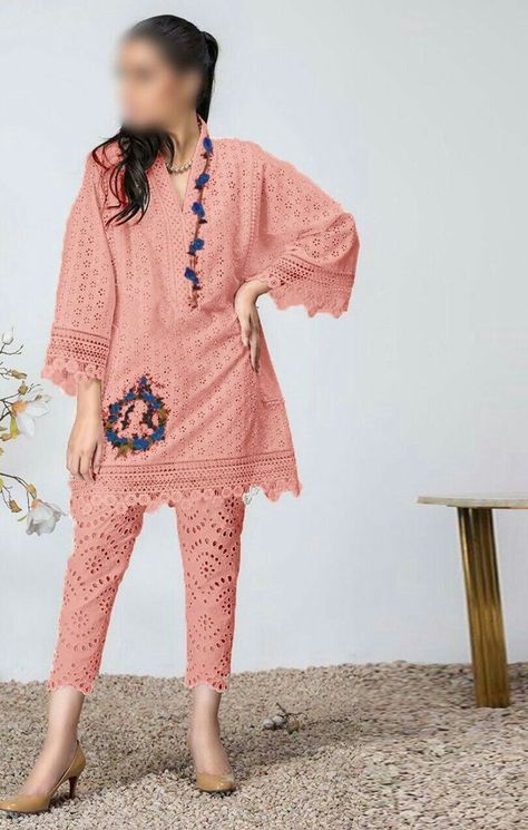 Chicken Dress, House Wear, Pakistani Dresses Online, Pakistani Fashion Casual, Lace Shoes, Pakistani Dresses Casual, Cotton Kurti Designs, Black Bridal, Dress Design Patterns