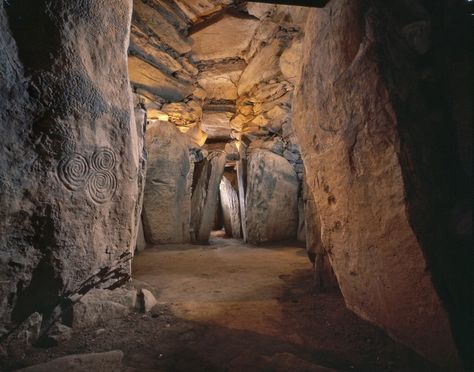 Newgrange Newgrange Ireland, Nature Worship, Sacred Groves, Standing Stones, Sacred Spaces, Standing Stone, Climate Crisis, Irish History, Sacred Stones