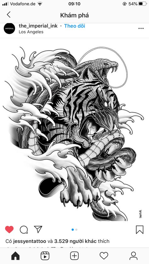 Tiger And Snake Tattoo, Japanese Tiger Tattoo Design, Tiger With Snake Tattoo, Tigre Y Dragon, Colorful Sleeve Tattoos, Japanese Tiger Tattoo, Japanese Tiger, Tiger Tattoo Design, Diamond Tattoos