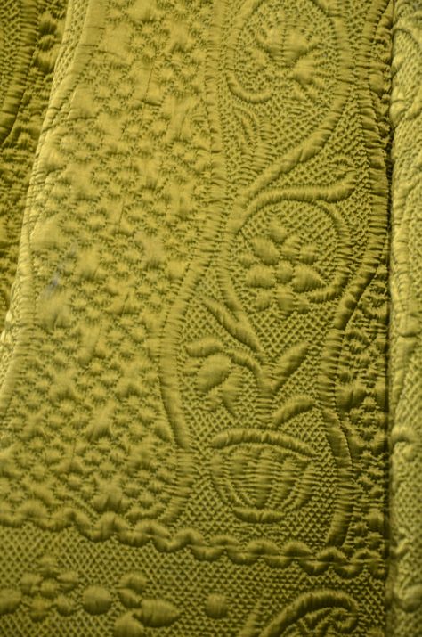 quilted petticoat Jacoba De Jonge col. | Living in Fashion e… | Flickr Quilted Petticoat, 18th Century Womens Fashion, Historical Garments, Fashion Exhibition, 18th Century Women, Quilted Clothing, 18th Century Dress, Green French, Whole Cloth Quilts