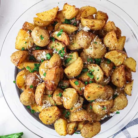 Yellow Potatoes Air Fryer, Cream Potatoes Recipe, Crisp Potatoes, Potatoes Air Fryer, Air Fryer Potatoes, Fried Potatoes Recipe, Creamer Potatoes, The Cookie Rookie, Cookie Rookie