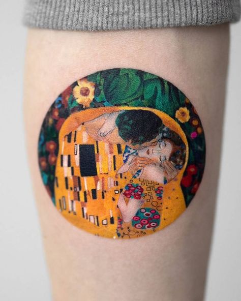 The Kiss Tattoo, Gustav Klimt Tattoo, Klimt Tattoo, Garden With Sunflowers, Van Gogh Tattoo, Yellow Tattoo, Kiss Tattoos, Circle Tattoos, Cross Tattoos