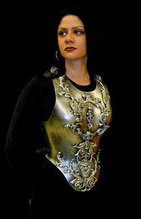 Breastplate Armor, Nascar Costume, Costume Armour, Female Armor, Female Knight, Knight Armor, Arm Armor, Celebrity Travel, Medieval Armor