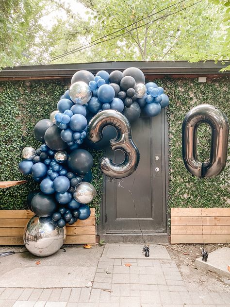 30th Balloon Ideas Men, 30 Balloons Number, 30th Birthday Balloons, 30 Balloons, Number Balloons, Balloon Arch, 30th Birthday, Blue And Black, Birthday Balloons