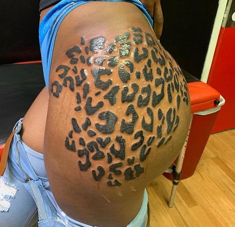 Animal Print Tattoo, Cheetah Print Tattoos, Leopard Print Tattoos, Girl Thigh Tattoos, Leopard Tattoos, Hip Thigh Tattoos, Hip Tattoos Women, Tattoos For Black Skin, Leg Tattoos Women