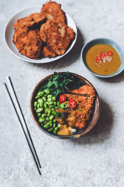 Fried Seitan "Chicken" Katsu Curry Cheesy Mexican Rice, Sarah Britton, Seitan Chicken, Fajita Seasoning Recipe, Vegan Honey, Chicken Katsu Curry, Katsu Curry, Chicken Katsu, Taco Seasoning Recipe