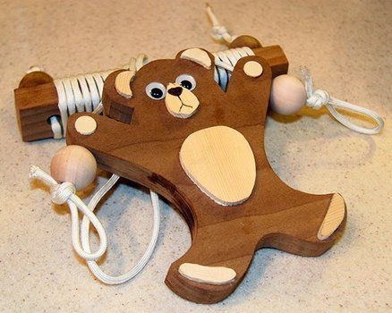 Wooden Bear Toy, Old Fashioned Toys, Butcher Block Oil, Making Wooden Toys, Toy Shelves, Wood Games, Wooden Bear, Easy Wood, Oregon Trail