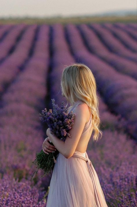 Lavender Field Photoshoot, Aperture Depth Of Field, Lavender Fields Photography, Purple Galaxy Wallpaper, Dreamy Photography, Lavender Field, Summer Photoshoot, Lavender Farm, Lovely Lavender