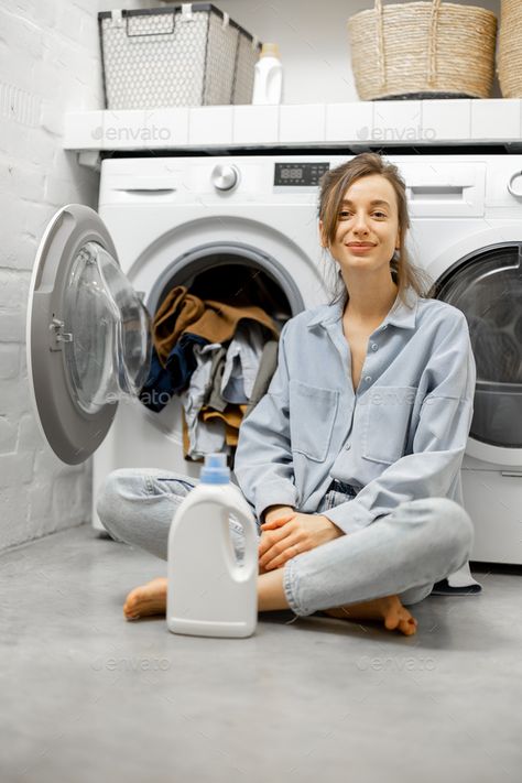 Laundry Shoot Vacuum, Washing Machine Photography, Woman Doing Laundry, Laundry Mat Photoshoot, Laundry Shoot, Photo Portfolio, Washing Machines, Doing Laundry, Portfolio Template