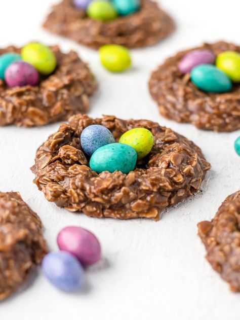 No Bake Birds Nest Cookies Birds Nest Cookies, Candy Egg, Easter Desserts Recipes, Easter Baking, Easter Goodies, Birds Nest, Easter Candy, Easter Dessert, Easter Cookies