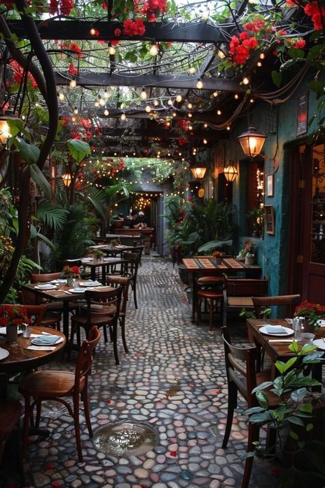 Greenhouse Restaurant, Outdoor Garden Design, Outdoor Restaurant Patio, Rooftop Restaurant Design, Restaurant Exterior Design, Restaurants Outdoor Seating, Outdoor Garden Ideas, Forest Cafe, Industrial Cafe