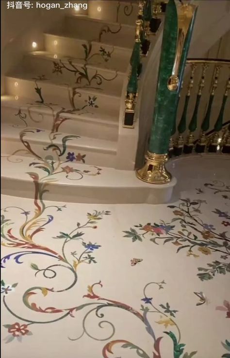 Tails Flooring Design, Homemade Room Decorations, Luxury Marble Flooring, Marble Inlay Designs, Marble Inlay Floor, Marble Floor Pattern, Inlay Flooring, Marble Flooring Design, Loft Style Bedroom