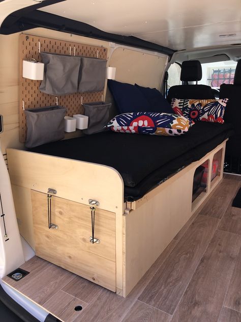 Peugeot Expert Camper Conversion, Peugeot Expert Camper, Camper Van Shower, Ford Transit Connect Camper, Caravan Storage, Kangoo Camper, Minivan Camper Conversion, Campervan Bed, Peugeot Expert