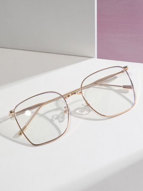 Trending Glasses Frames, Trending Glasses, Korean Glasses, Clear Glasses Frames Women, Glasses For Round Faces, Cute Glasses Frames, Glasses Inspiration, Clear Glasses Frames, Glasses Trends