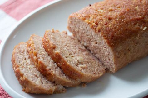 I Made a Vintage Ham Loaf Recipe From the 1950s! Here’s How It Turned Out Ham Loaf Recipe, Ham Balls, Ham Dishes, Pork Ham, Leftover Ham, Beef And Pork, Loaf Recipes, Amish Recipes, Coleslaw Recipe