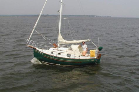 SailNet Community - View Single Post - Micro cruisers Ocean Explorer, Sailboat Interior, Small Yachts, Wooden Sailboat, Small Sailboats, Sailing Vessel, Best Boats, Cool Boats, Sail Boats