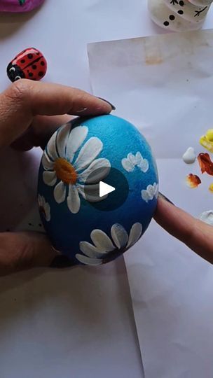 Rock Painting, Painting Ideas, Painted Rocks, Flower Painting, Projects To Try, Acrylic Painting, Christmas Decorations, Flowers, Art