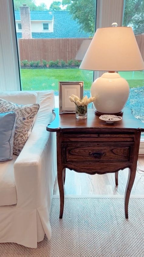 Styling An End Table Living Room, Traditional End Tables Living Room, Styled Side Table, Small End Table Decor, Side Table Styling Living Room, Living Room Side Table Decor, Small Traditional Living Room, Living Room Side Table Ideas, End Table Styling