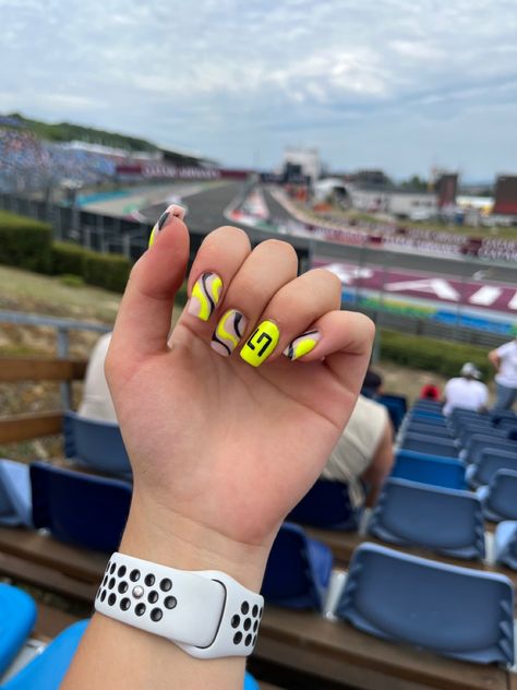 Formula One Nail Art, Mclaren Inspired Nails, Lando Norris Nails Art, F1 Nails Designs Mclaren, Lando Norris Inspired Nails, Mclaren Nails F1, Lando Norris Nail Design, F1 Nails Designs Ferrari, Lando Norris Nails