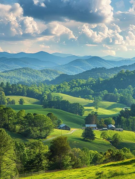 Chimney Rock North Carolina, Blue Ridge Parkway North Carolina, Chimney Rock, Pisgah National Forest, Dreamy Places, North Carolina Mountains, Blue Ridge Parkway, Mountain Town, Pigeon Forge