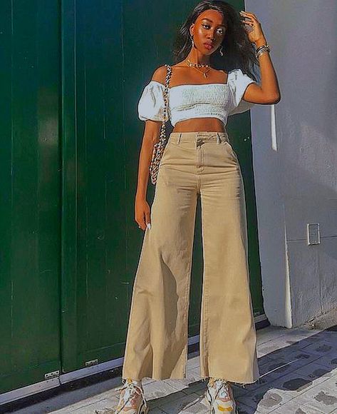 #indie #y2k #aesthetic #cottagecore #saturation #kidcore #unif #bratz #fashioninspo #iginspo #alt #tiktok Spring Outfits For Teen Girls, Trendy Spring Outfits, Mode Inspo, Sneakers Outfit, 가을 패션, Outfit Goals, Mode Vintage, Looks Style, Mode Inspiration