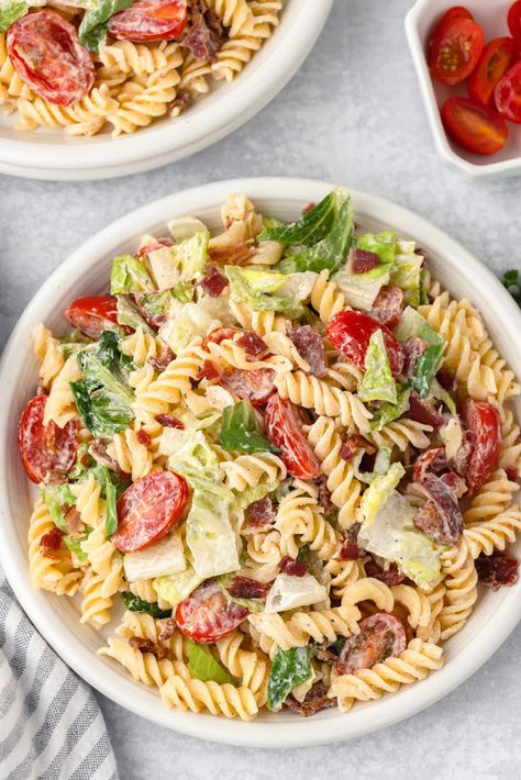 This BLT Pasta Salad combines all the delicious flavors of a BLT sandwich into a creamy pasta salad that’s perfect for summer potlucks, family gatherings, or a satisfying main course. Blt Pasta, Creamy Pasta Salads, Summer Potluck, Blt Pasta Salads, Blt Sandwich, Main Course, Pasta Salad, Sandwiches, Pasta