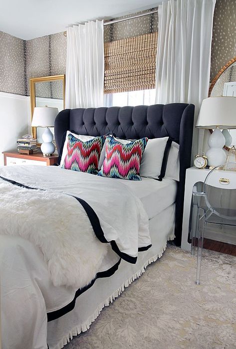 May Richer Fuller Be: Beds in Front of Windows {Yes You Can!} Bed In Front Of Window, Hunted Interior, Black Headboard, Tufted Headboard, Decoration Inspiration, Beautiful Bedrooms, Dream Bedroom, My New Room, Apartment Living