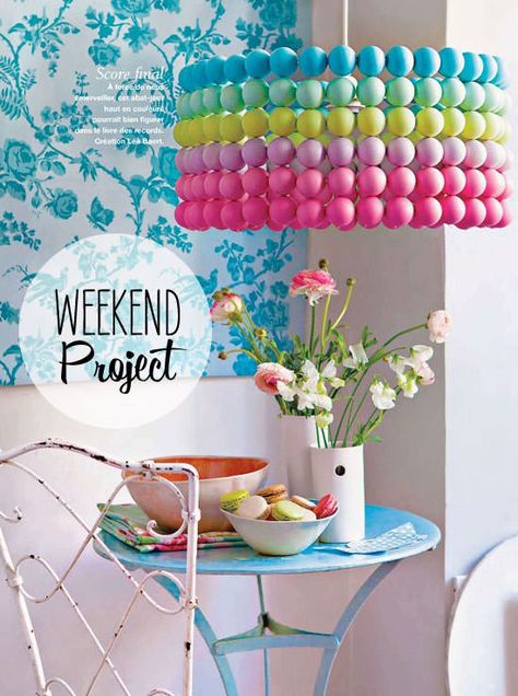 First, buy ping pong balls at the nearest dollar store, then spray balls in groups using a different color for … Shabby Chic Diy Projects, Ping Pong Balls, Diy Lamp Shade, Weekend Projects, Summer Home Decor, Diy Lamp, Diy Projects To Try, My New Room, Ping Pong