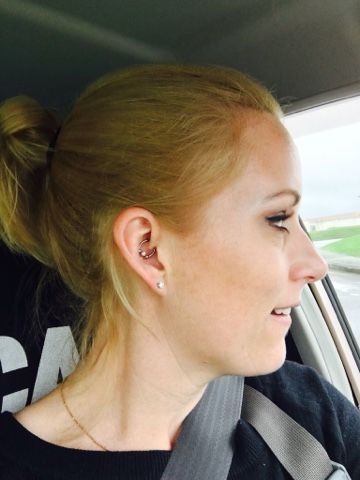 I'll take you in my backpack: My daith piercing experience (pain, after care, re... Daith Piercing Healing Process, Migraine Ear Piercing, Daith Piercing Jewelry Migraine Relief, Daith Tragus Piercing, Migraine Piercing Earrings, Migraine Piercing Daith, Daith And Tragus Piercing, Tragus And Daith Piercing, Daith Piercing Ideas