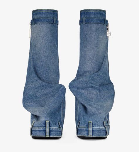 Denim Knee High Boots, Hak Tinggi, Moda Denim, Ikat Pinggang, Cut Clothes, Smarty Pants, Denim Boots, Denim Skirt Women, Rounded Toe Boots