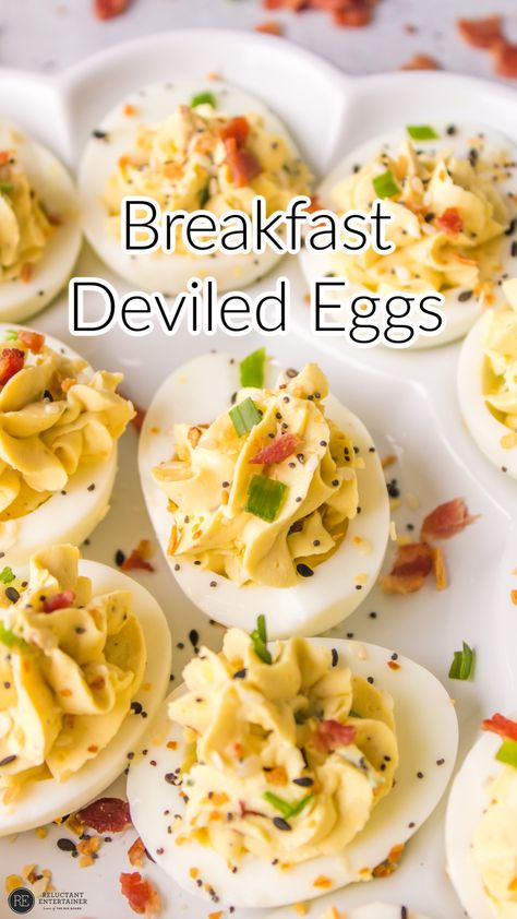 Breakfast Deviled Eggs, Bite Size Breakfast, Ranch Deviled Eggs, Devilled Eggs Recipe Best, Easy Egg Recipes, Eggs For Breakfast, Bacon Deviled Eggs, Brunch Eggs, Appetizers Easy Finger Food