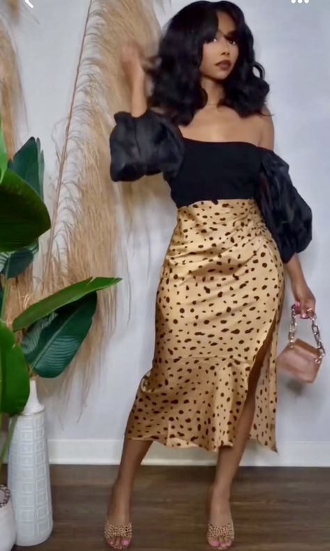 Satin Skirt Outfit Formal, Skirt Lace Outfit, Skirt Outfit Formal, Animal Print Skirt Outfit, Print Skirt Outfit, Printed Skirt Outfit, Satin Skirt Outfit, Outfit College, Skirt Styles