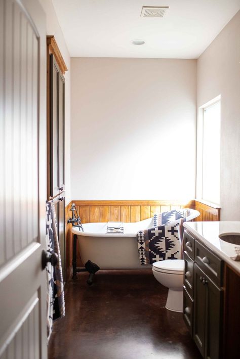 Rustic Bathroom with Clawfoot Tub | Pendleton Towels Rustic Bathroom With Clawfoot Tub, Spun Wool Behr Paint, Behr Spun Wool, Pendleton Bathroom, Greige Wall Color, Cozy Rustic Home, Pendleton Towels, Bathroom With Clawfoot Tub, Behr Exterior Paint