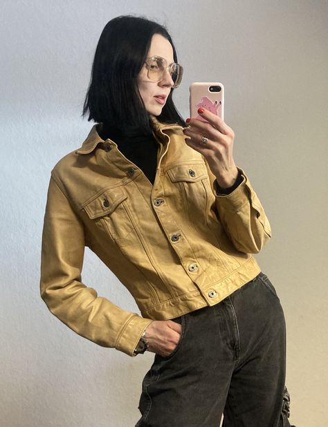 Vintage Yellow Mustard Tan Cropped Leather Jacket 1990s Leather Street Style, Yellow Colour, Leather Hide, Yellow Mustard, Cow Hide, Dark Shades, Cropped Leather Jacket, Womens Jackets, Vintage Yellow