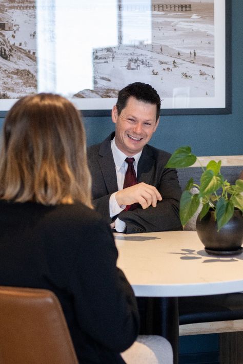 A casual conversation can make for the best client photos! Law Office Photoshoot, Gl Photoshoot, Law Firm Photoshoot, Attorney Photoshoot, Coach Photoshoot, Lawyer Branding, Office Photoshoot, Law Branding, Law Firm Branding