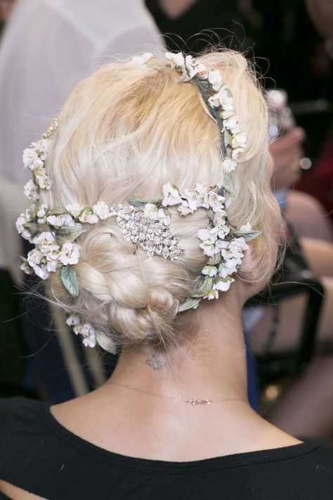 “ DOLCE & GABBANA SS 2014 ” Flowers In Her Hair, Floral Halo, Bohol, Jenny Packham, Zac Posen, Hair Envy, Charlotte Olympia, Rachel Zoe, Donna Karan