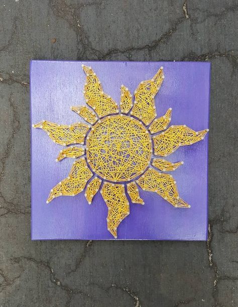 Disney String Art, Art Diy Canvas, Hilograma Ideas, Rapunzel Sun, Bathroom Art Diy, فن الرسم بالمسامير, Nail String, String Art Tutorials, Disney Paintings