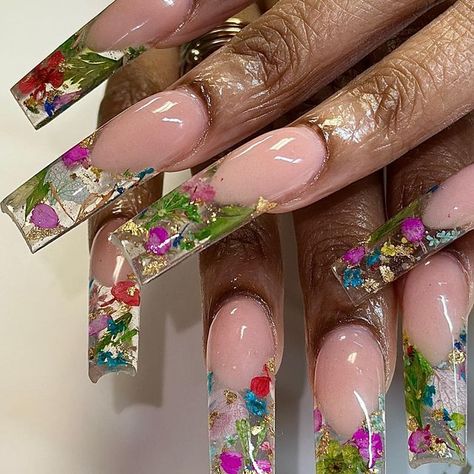 Spiritual Nails Designs, Fairy Nails Acrylic Long, Baddie Nails Acrylic 3d Flowers, Backwoods Nails Acrylic, Xl Long Acrylic Nails 3d Flowers, Psychadelic Nails Acrylic, Jay Core, Leaf Nail Art, Nail Art Flower